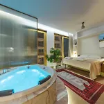 Lägenhetshotell Z Jacuzzi I Widokiem Na Odre - Boulevard Drobnera Wrocław