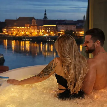 Z Jacuzzi I Widokiem Na Odrę - Boulevard Drobnera 4* Wrocław