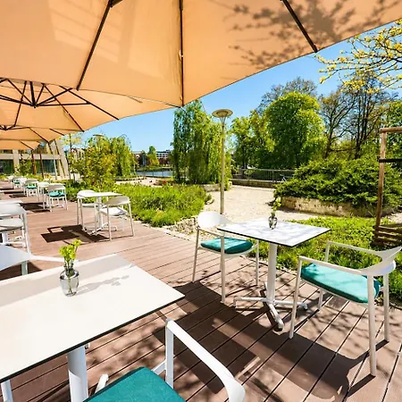 Hotel apartamentowy Z Jacuzzi I Widokiem Na Odrę - Boulevard Drobnera 4*
