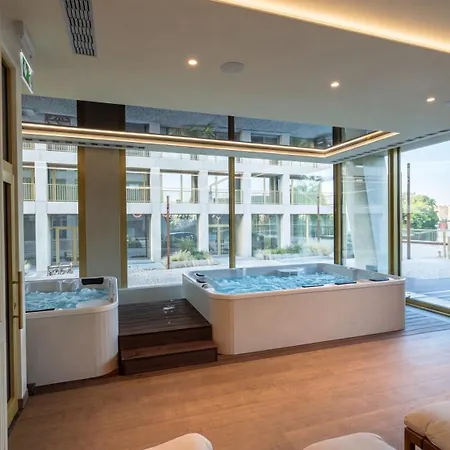 Z Jacuzzi I Widokiem Na Odrę - Boulevard Drobnera Wrocław
